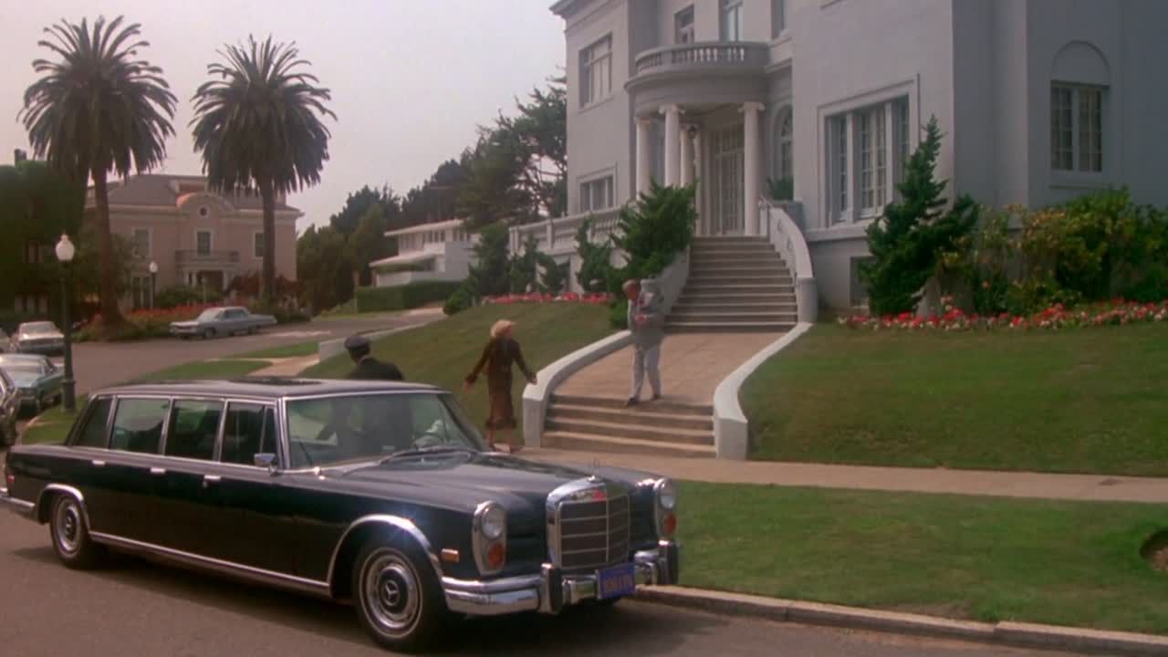 Mr Billion 1977 1080p BluRay x264 AAC-