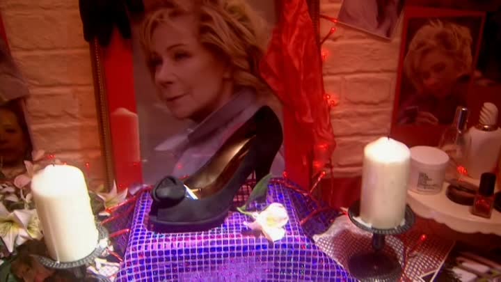 My Family (2000) - S10E03 - Desperately Stalking Susan