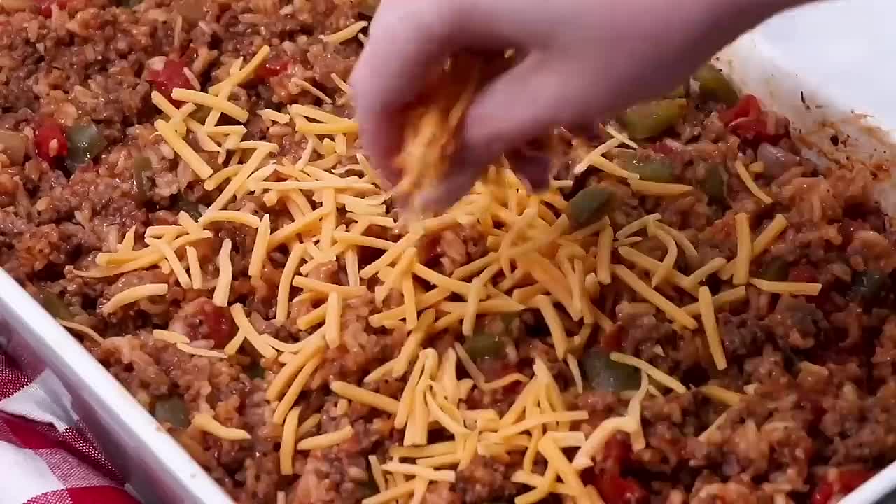 20 Famous Casseroles That Have Vanished Over Time