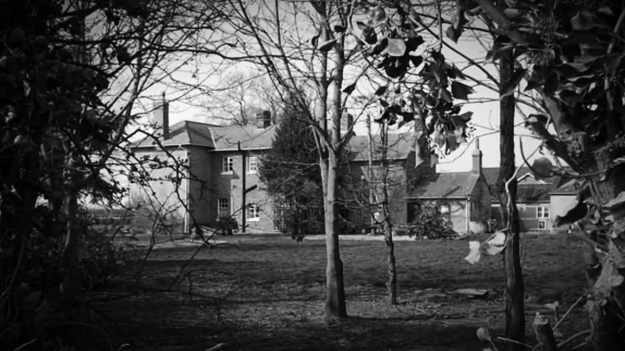 Dillinger's Moll -The Untold True Story of Evelyn Billie Frechette