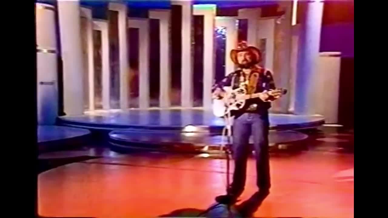 ⁣Solid Gold S01E01 (1980)