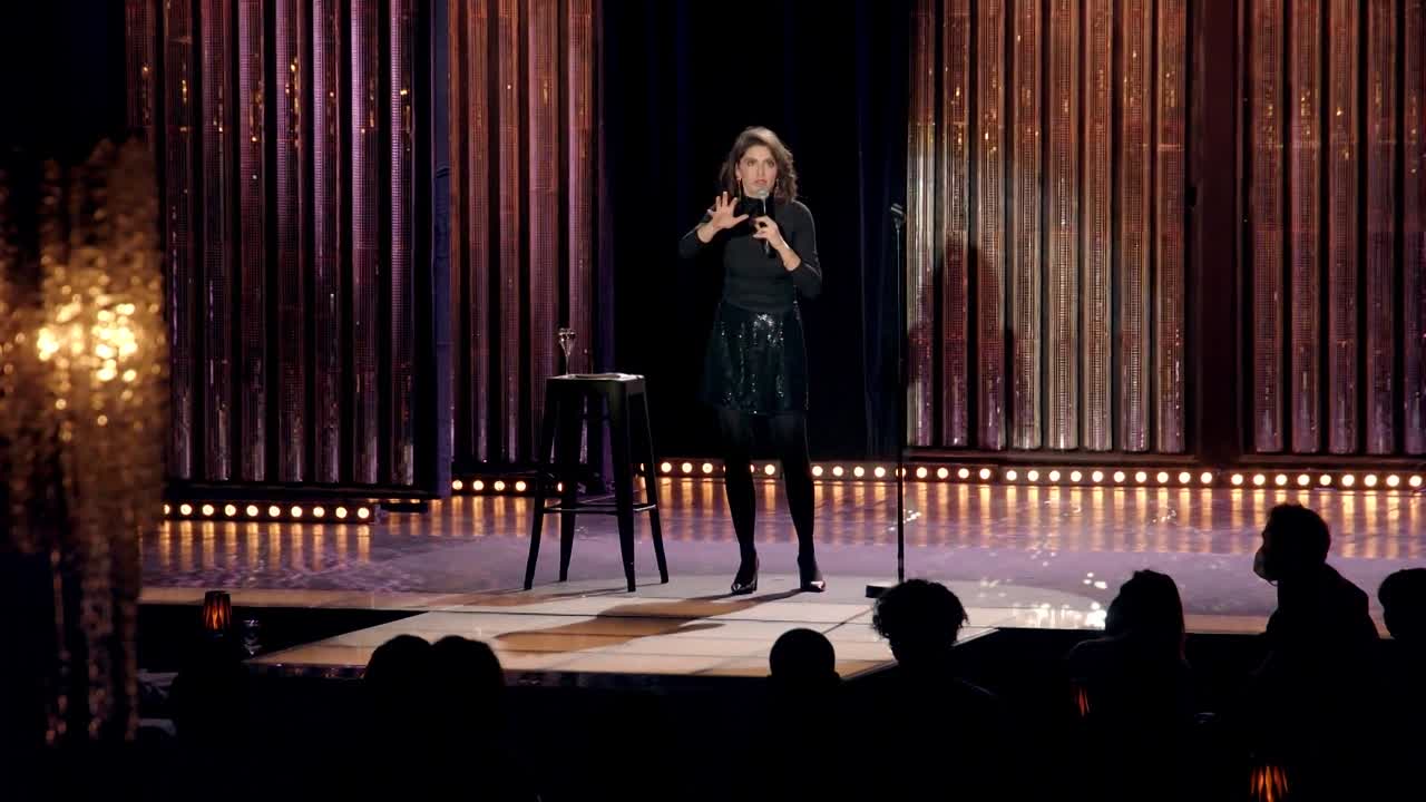 ⁣Marina Rollman Un spectacle drole 2022 FRENCH 1080p WEB H264-FW