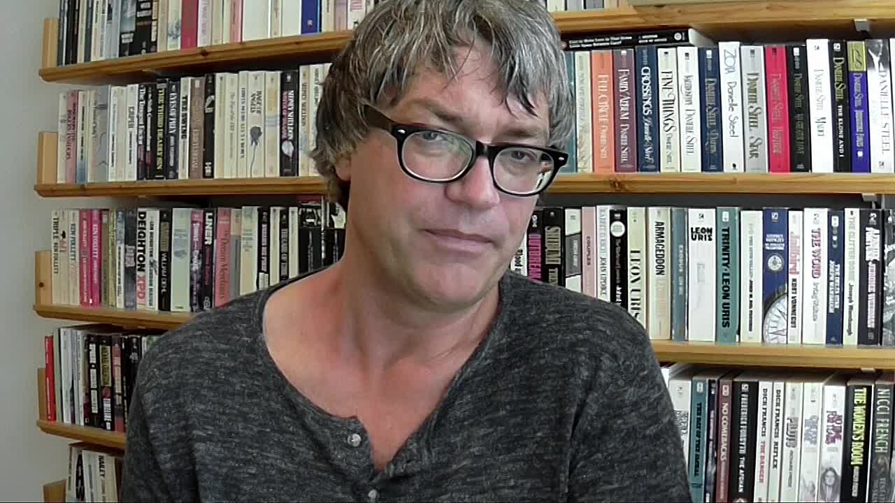 Earth 20 -Is There Extraterrestrial Life?