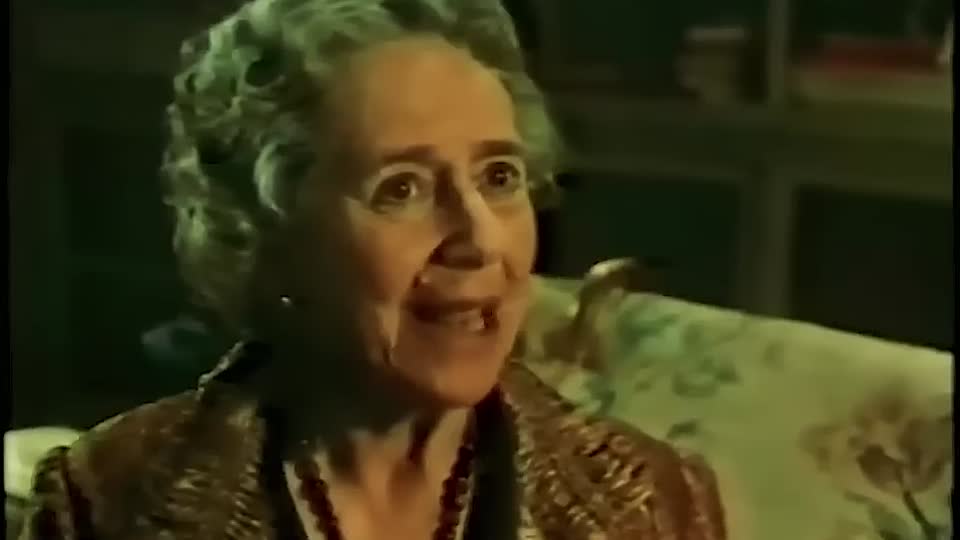 ⁣Agatha Christie & Hercules Poirot (1987)