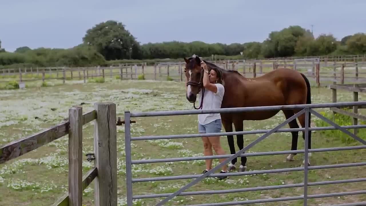 Catching Fire -The Story of Anita Pallenberg (2023)