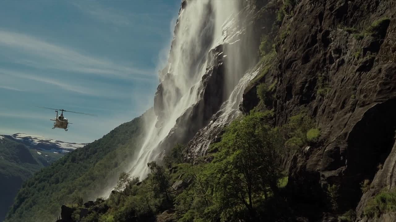 Uglies 2024 1080p WEBRip x264 AAC5 1-