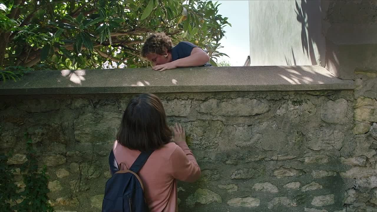 Les Pistolets En Plastique 2024 French 720P WEBRIP x264-Wawacity click