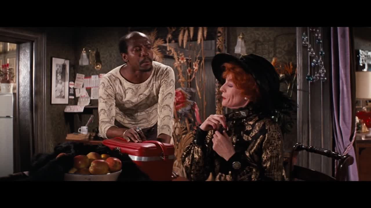 Travels With My Aunt (1972)