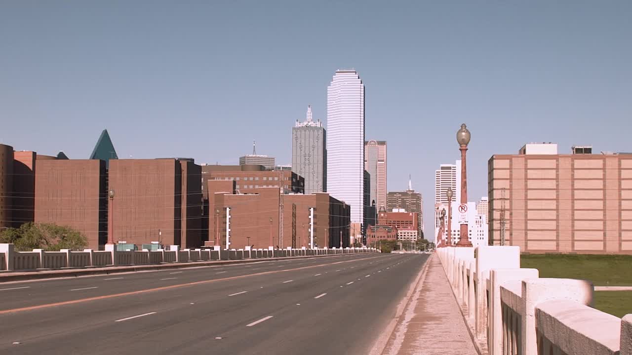 ⁣Carter High 2015 1080p WEBRip x264 AAC-