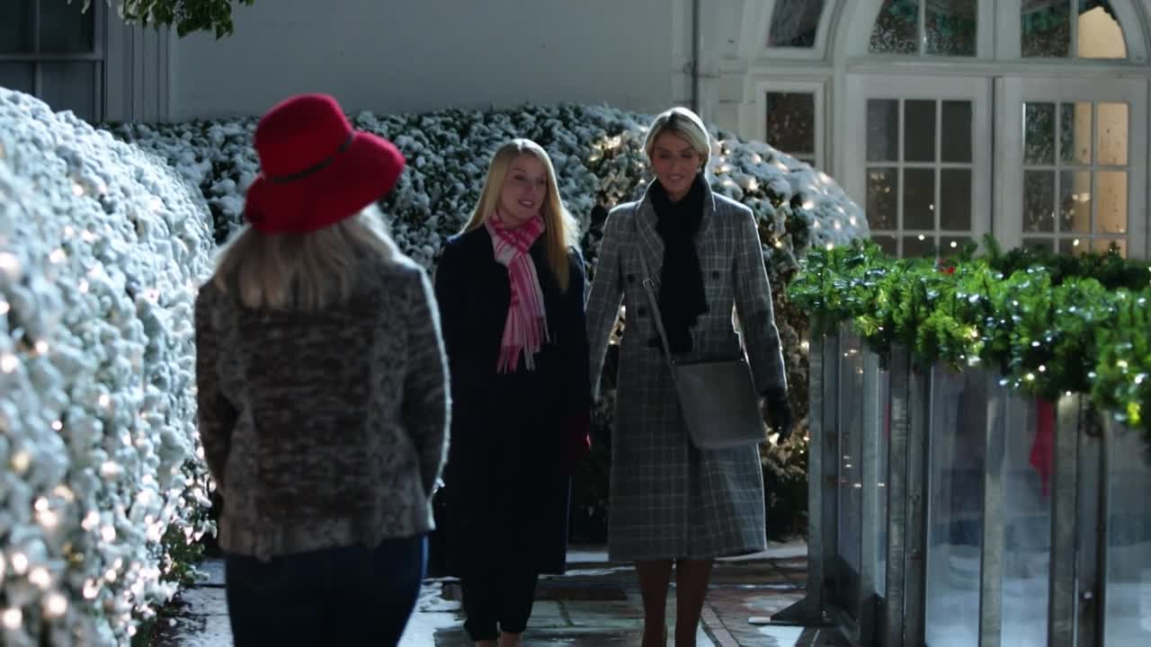 Christmas At The Greenbrier 2022 REPACK 1080p WEBRip x264 AAC5 1-