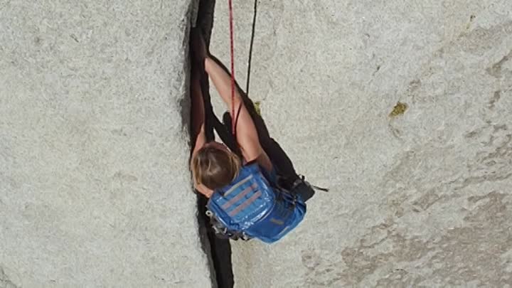 Gripped Climbing the Killer Pillar 2020 HDRip XviD AC3-EVO