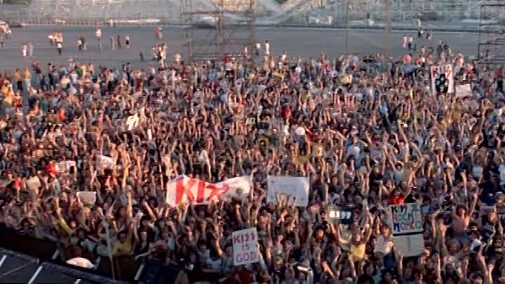 ⁣KISS Meets The Phantom Of The Park 1978 DVDRip XviD AC3-Zombie Lee