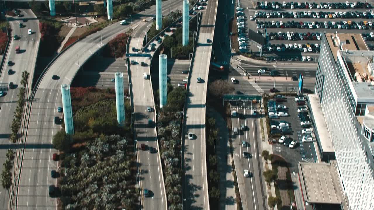 ⁣Carry On 2024 1080p WEBRip x264 AAC5 1-