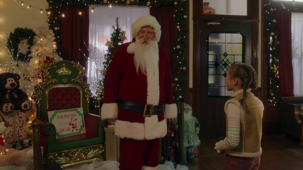 A Christmas Miracle For Daisy 2021 1080p WEBRip x264 AAC5 1-