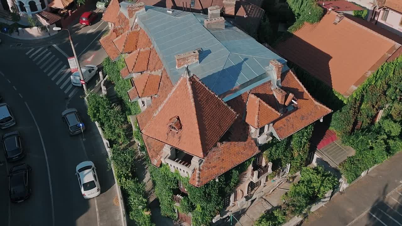 Ca Fetele 2024 ROMANIAN HC ENG SUBS 1080p WEBRip x264 AAC5 1-