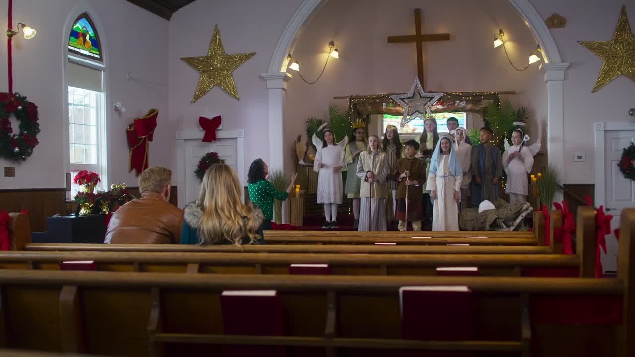 A Christmas Less Traveled 2024 1080p WEBRip x264 AAC-