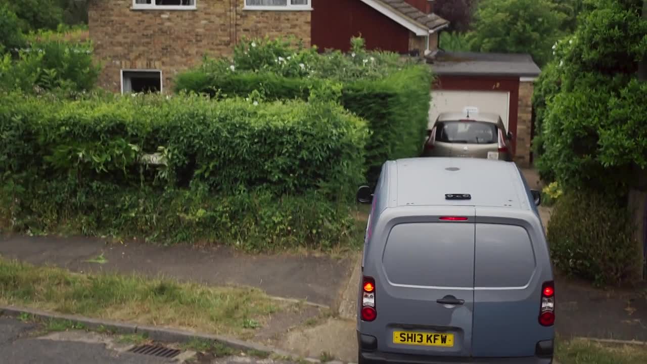 The Marlow Murder Club S01E03