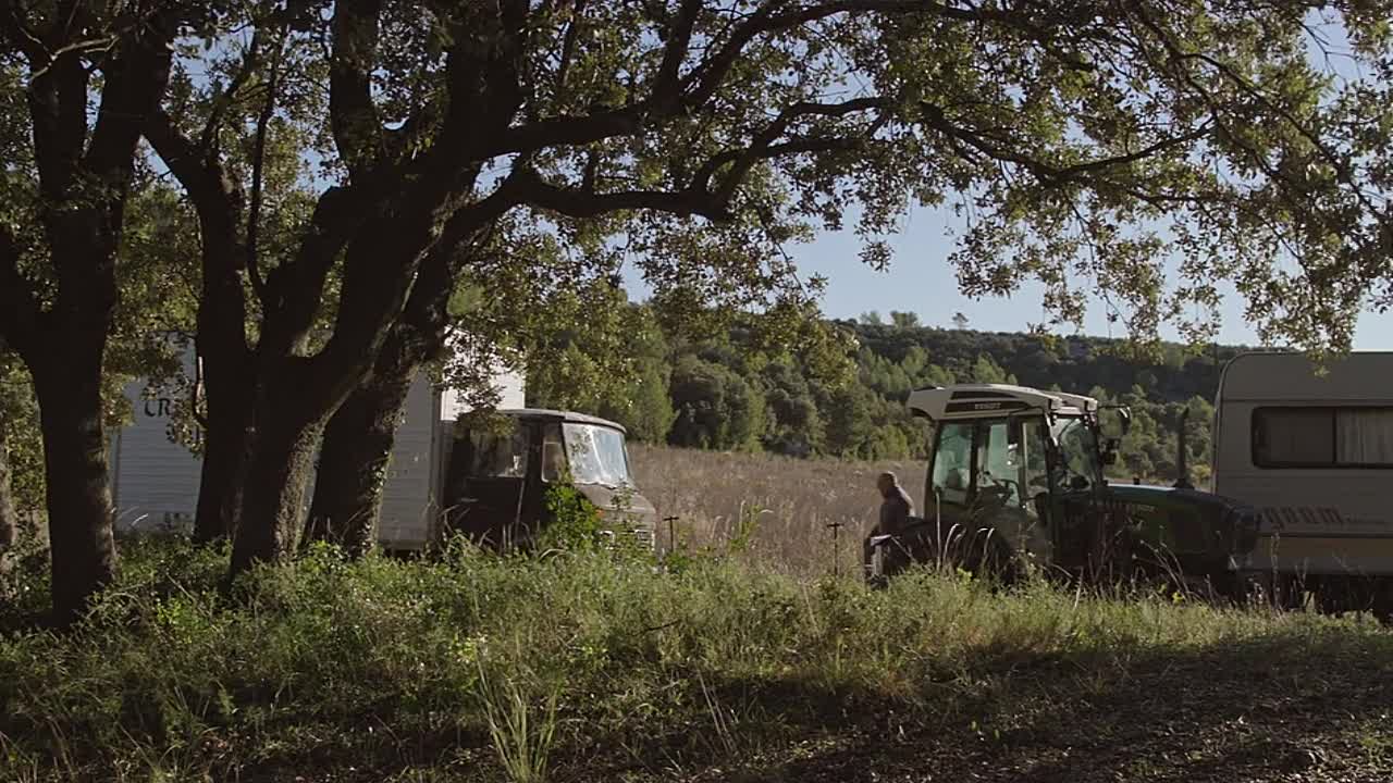 Faineant Es 2024 French 720P WEBRIP-Wawacity ING