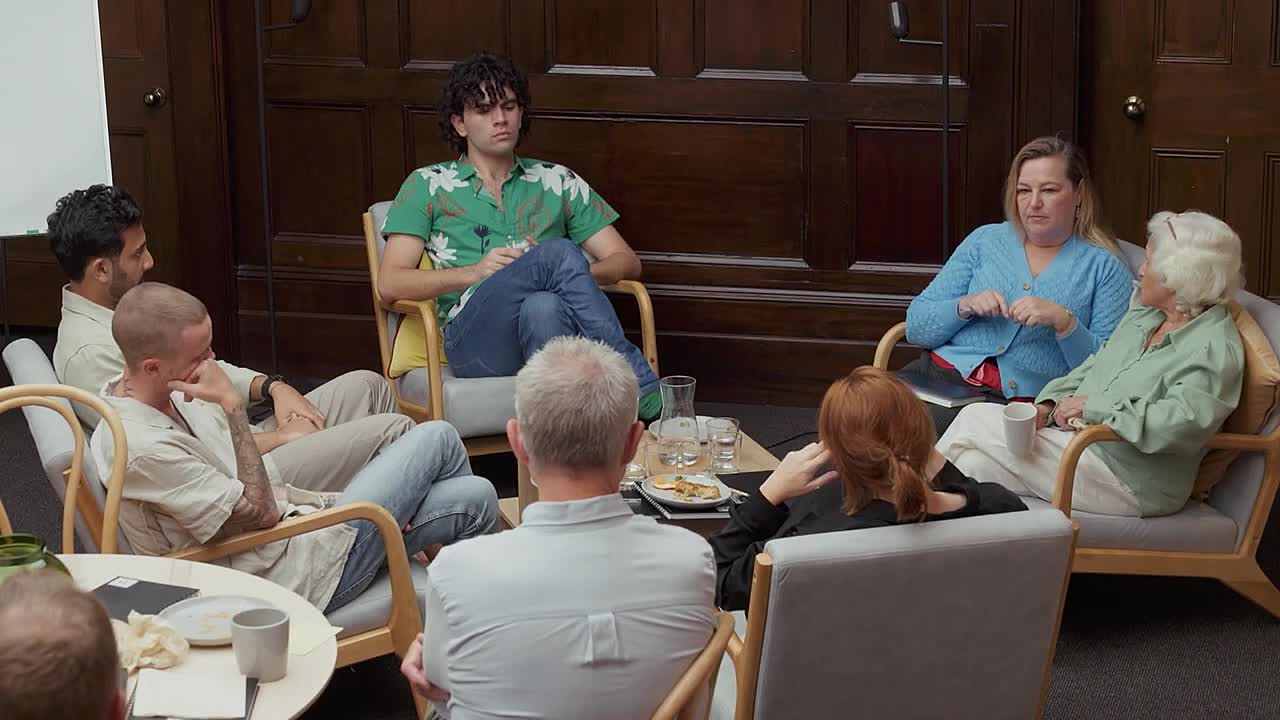 The Jury: Death on the Staircase S01E02