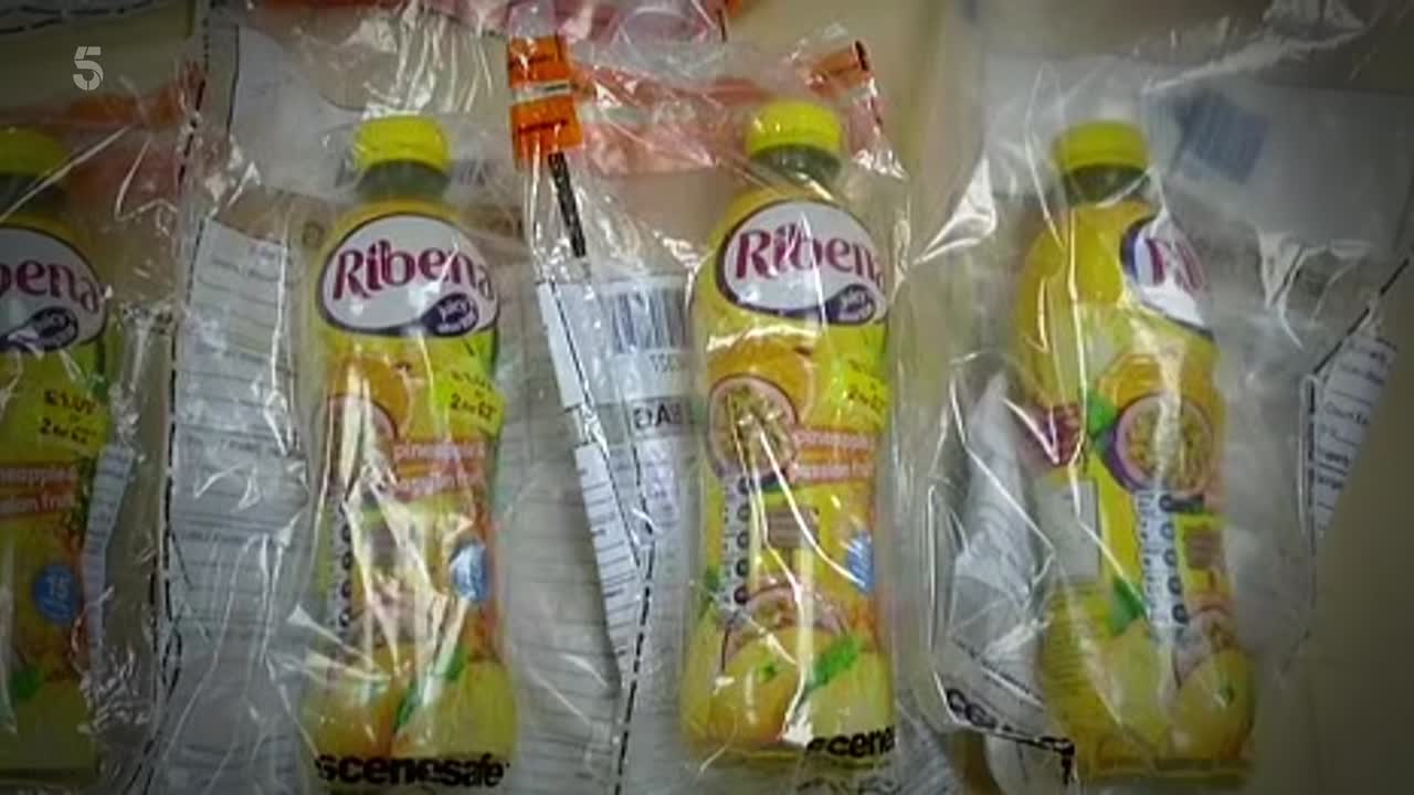 ⁣My Boyfriend Made Me Do It S01E01 -Emily/Amy