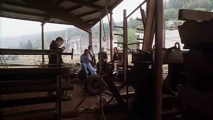 ⁣Fiften and Pregnant (1998)