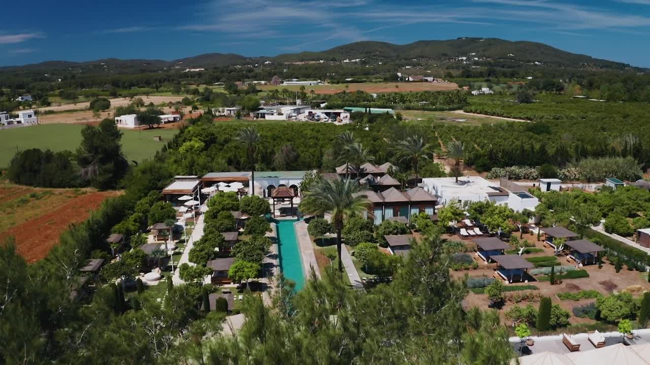 A Toast To Love 2024 1080p WEBRip x264 AAC5 1-