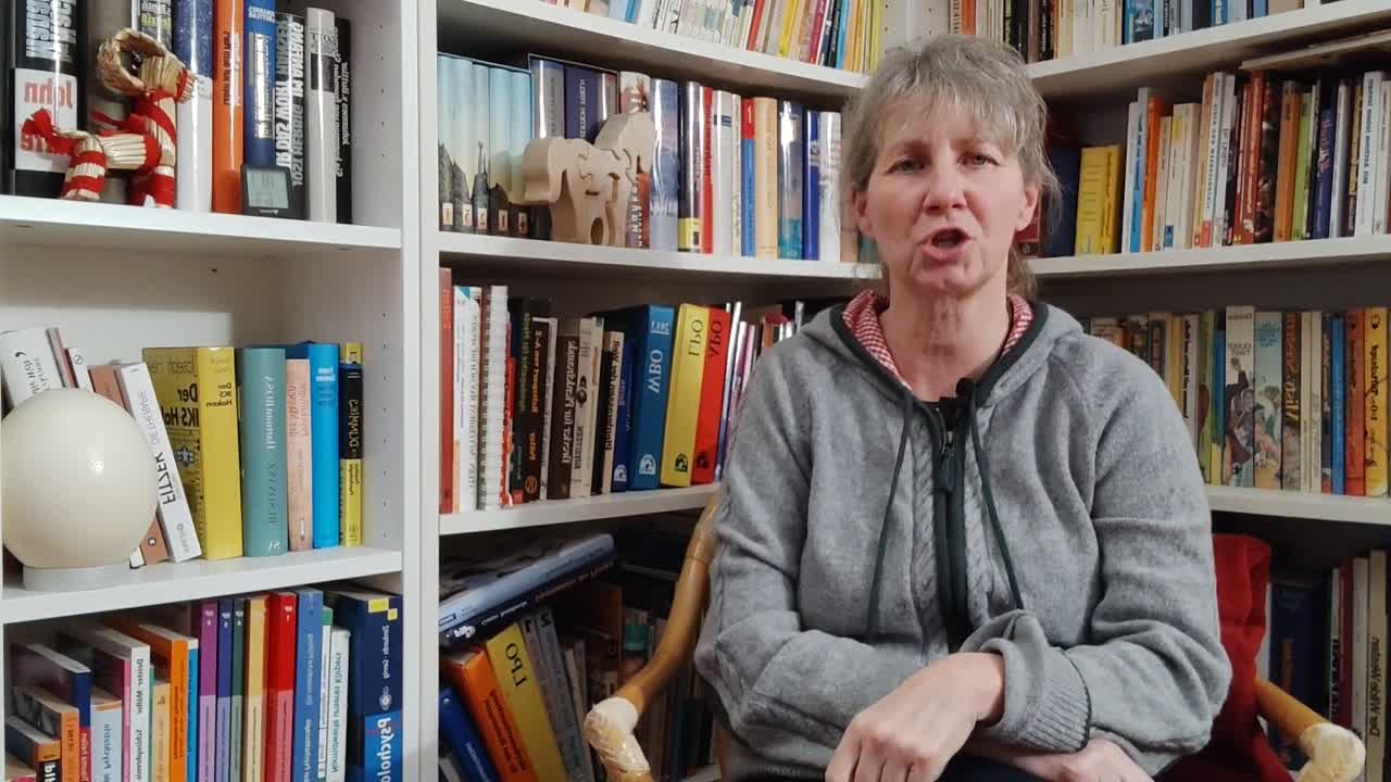 Das macht das Pferd doch nur, um mich zu ärgern! (1080p_30fps_H264-128kbit_AAC)