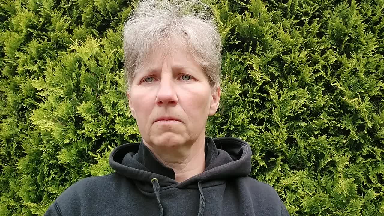 Fliegender Wechsel (1080p_30fps_H264-128kbit_AAC)