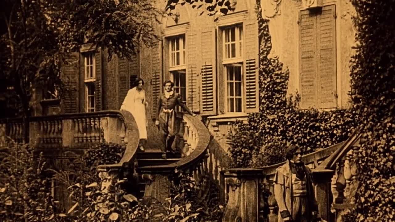 ⁣Nosferatu 1922 1080p BluRay x264-[YTS AM]