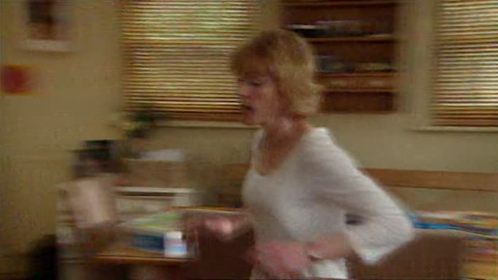 Outnumbered (2007) -S01E04 -The Quiet Night In