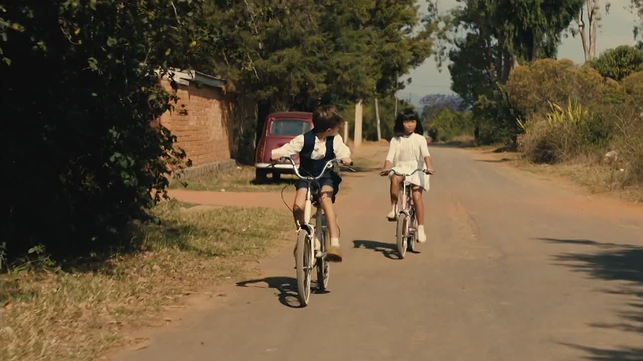 ⁣L Ile Rouge 2023 FRENCH 1080p WEBRip x264 AAC-