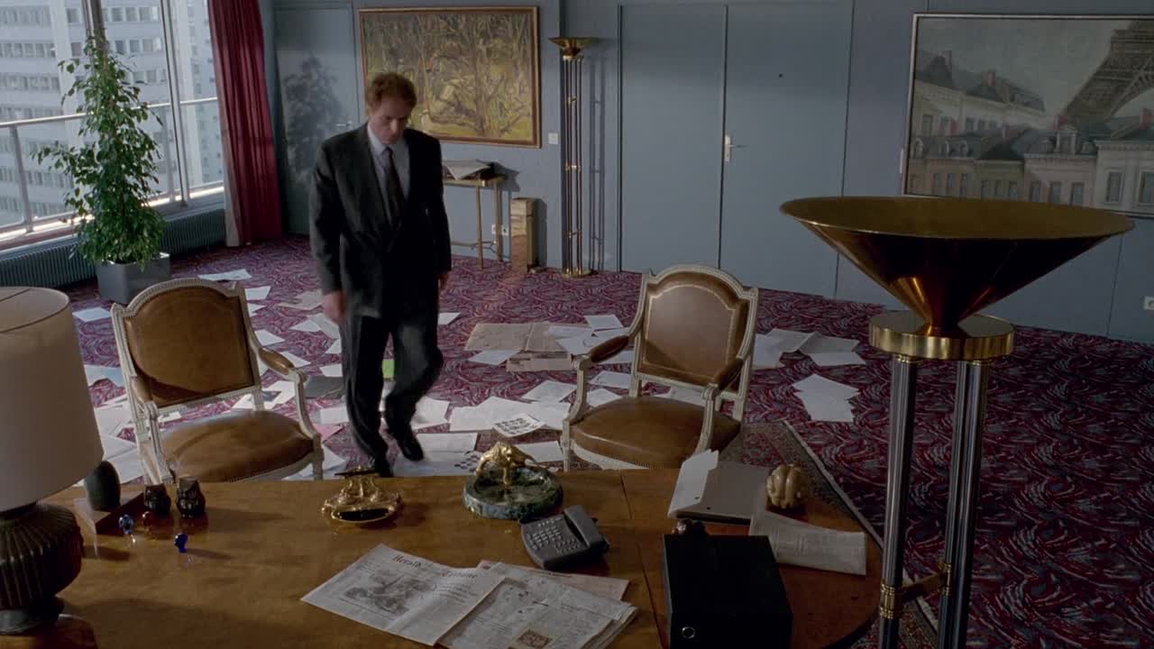 ⁣Trois Vies et une Seule Mort 1996 FRENCH 1080p BluRay x264 AAC5 1-