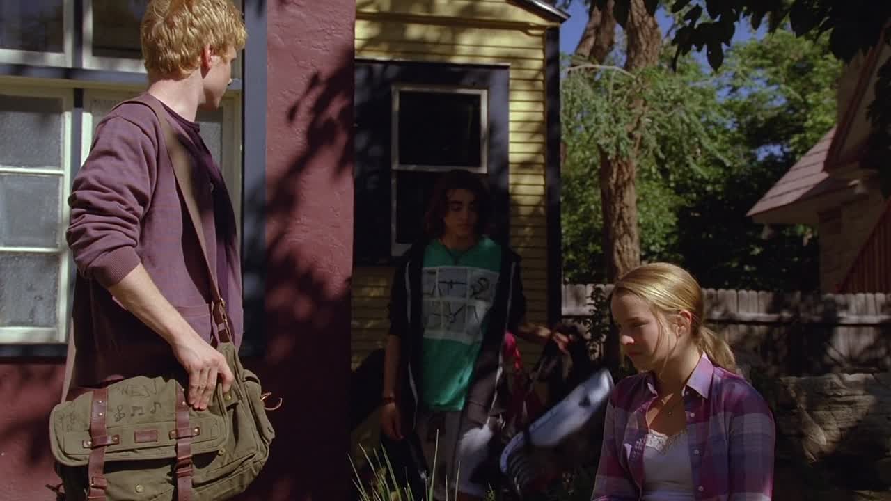 ⁣Lemonade Mouth 2011 1080p WEBRip x264 AAC5 1-