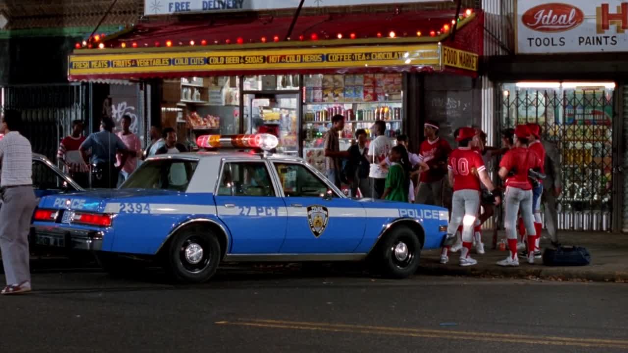 ⁣Quick Change 1990 1080p BluRay x264 AAC-