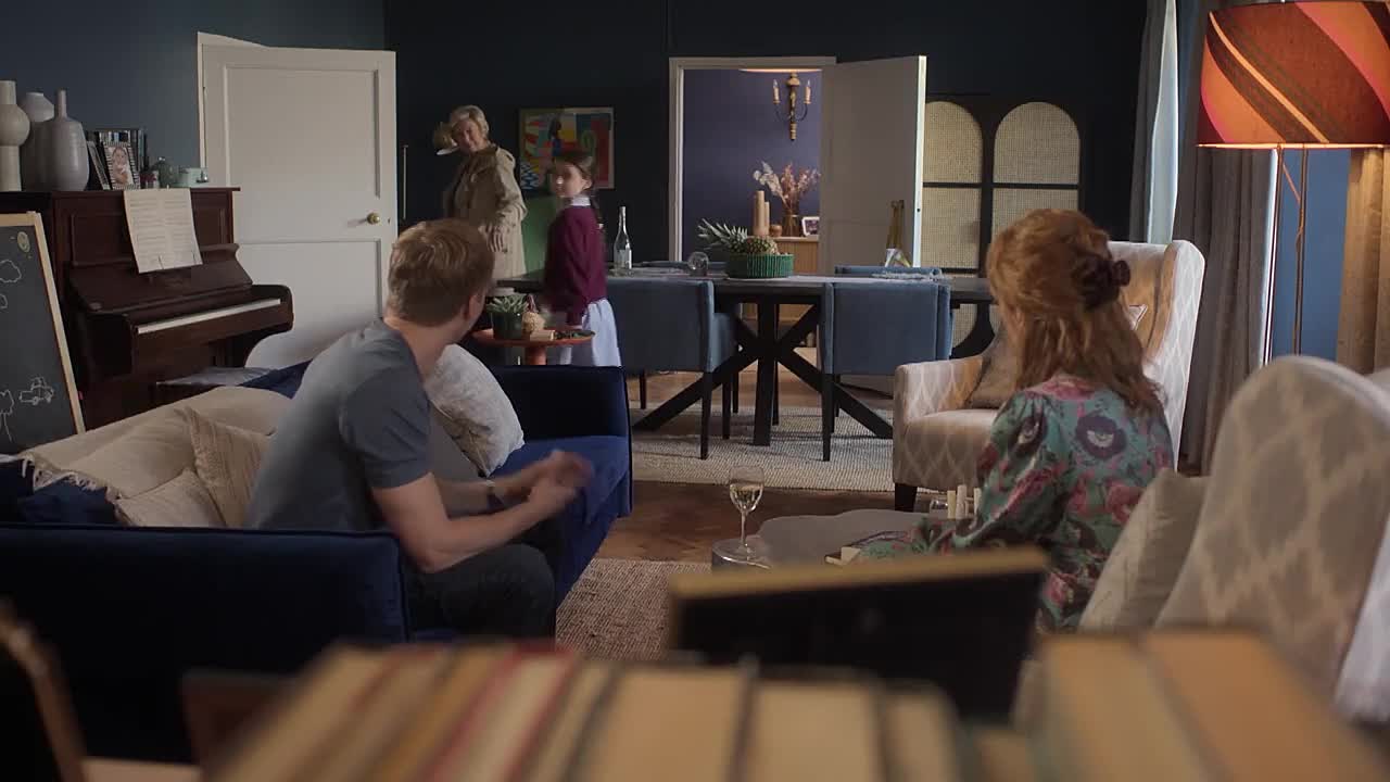 Moonflower Murders S01E02