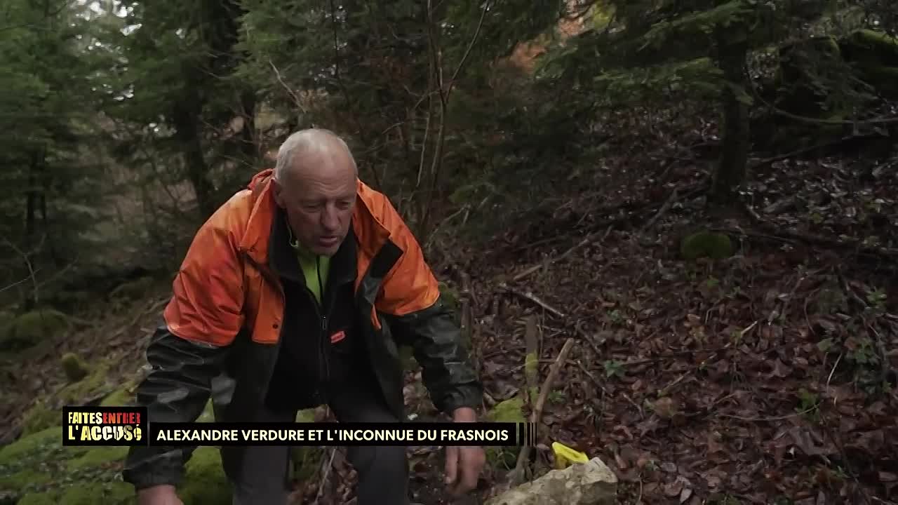 Faites Entrer l'Accusé  -Alexandre Verdure et linconnue du Frasnois