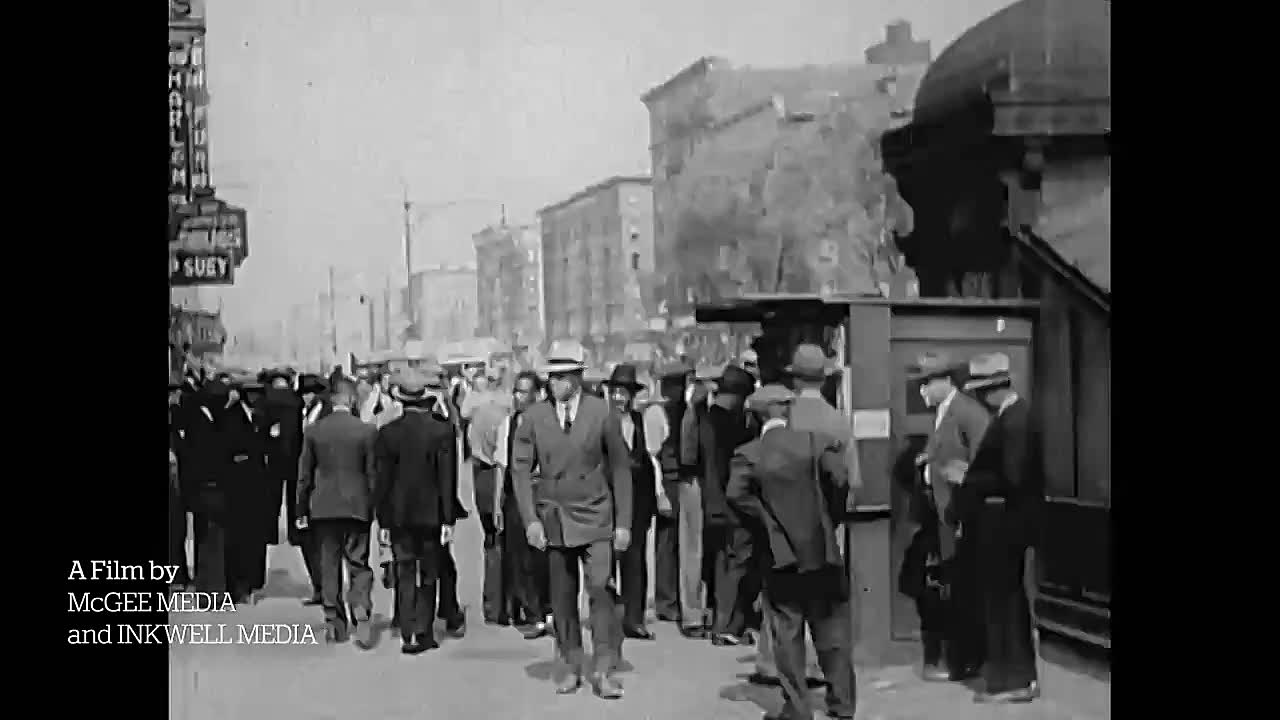 ⁣Great Migrations -A People on the Move S01E02 -Streets Paved with Gold