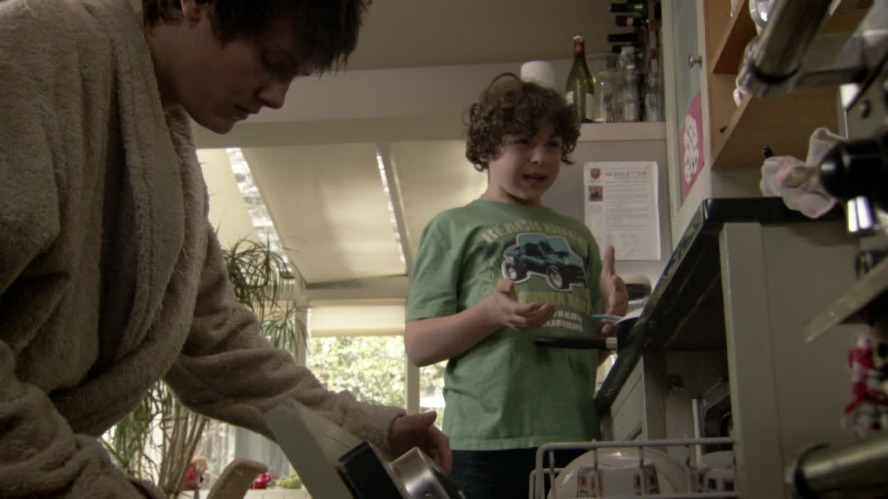 Outnumbered (2007) - S04E02 - The Girls' Day Out