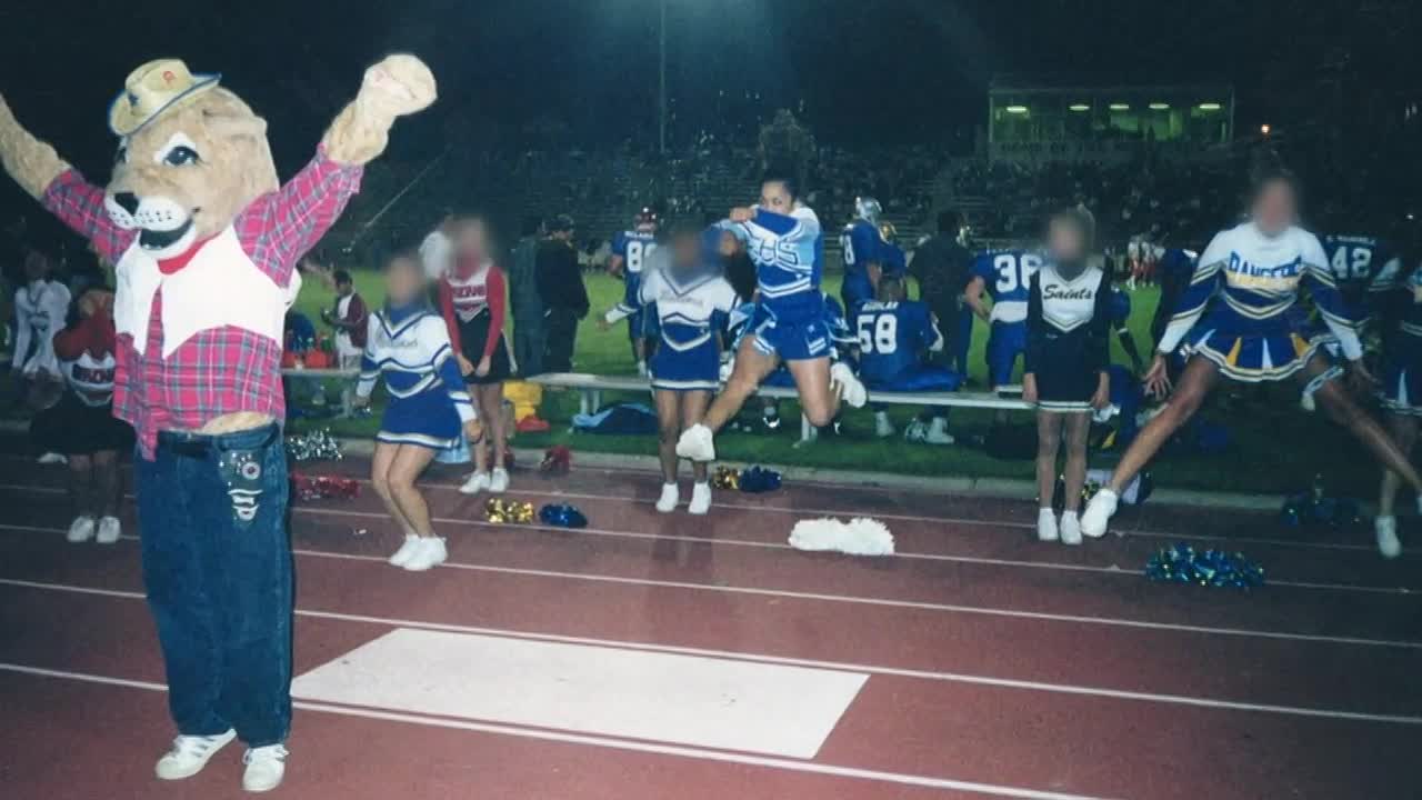 Murder Under the Friday Night Lights S04E02 A Cheerleaders Reject