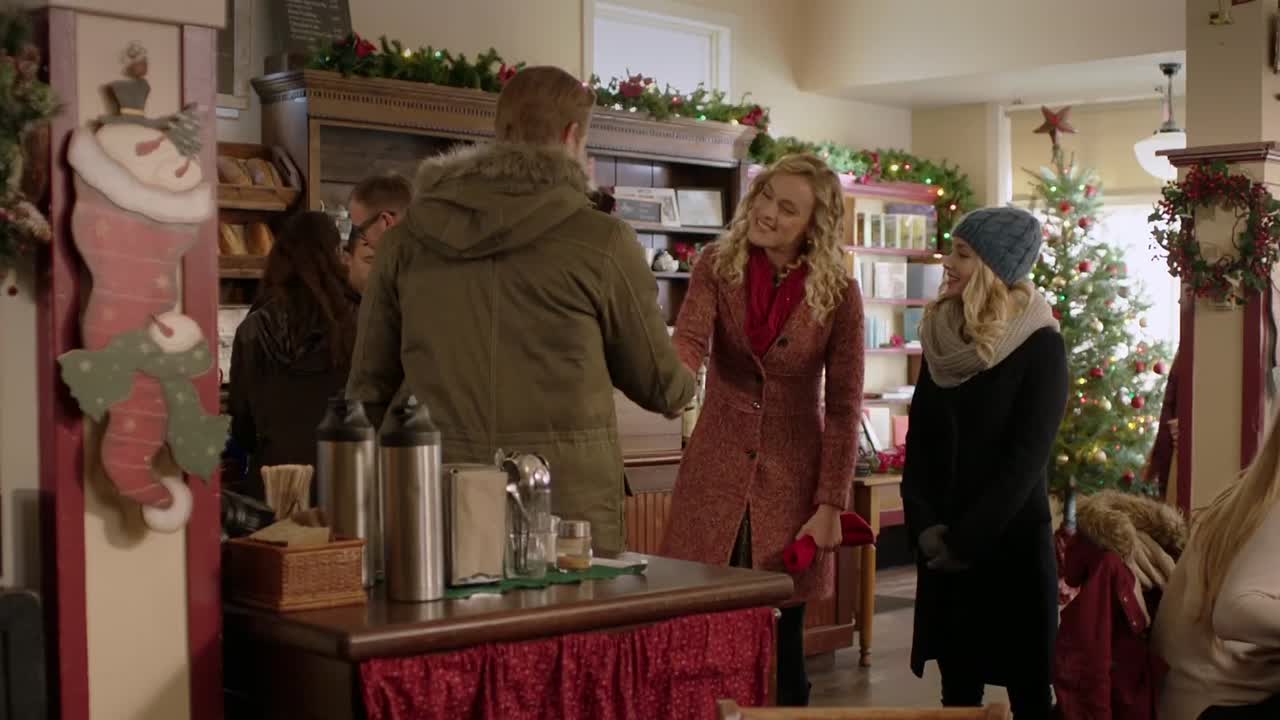 Marry Me At Christmas 2017 1072p WEBRip x264 AAC