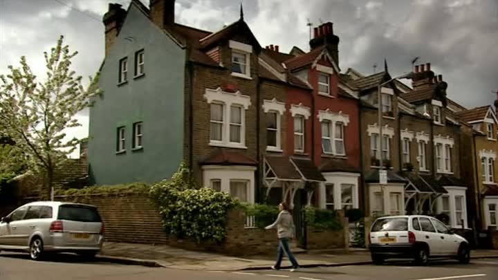 Outnumbered (2007) - S02E01 - The Wedding