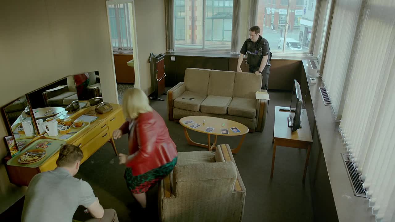 No Offence 2015 S02E04