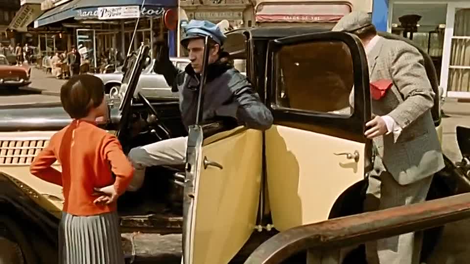 ⁣Zazie Dans Le Métro 1960 1080p BluRay x264 AAC-