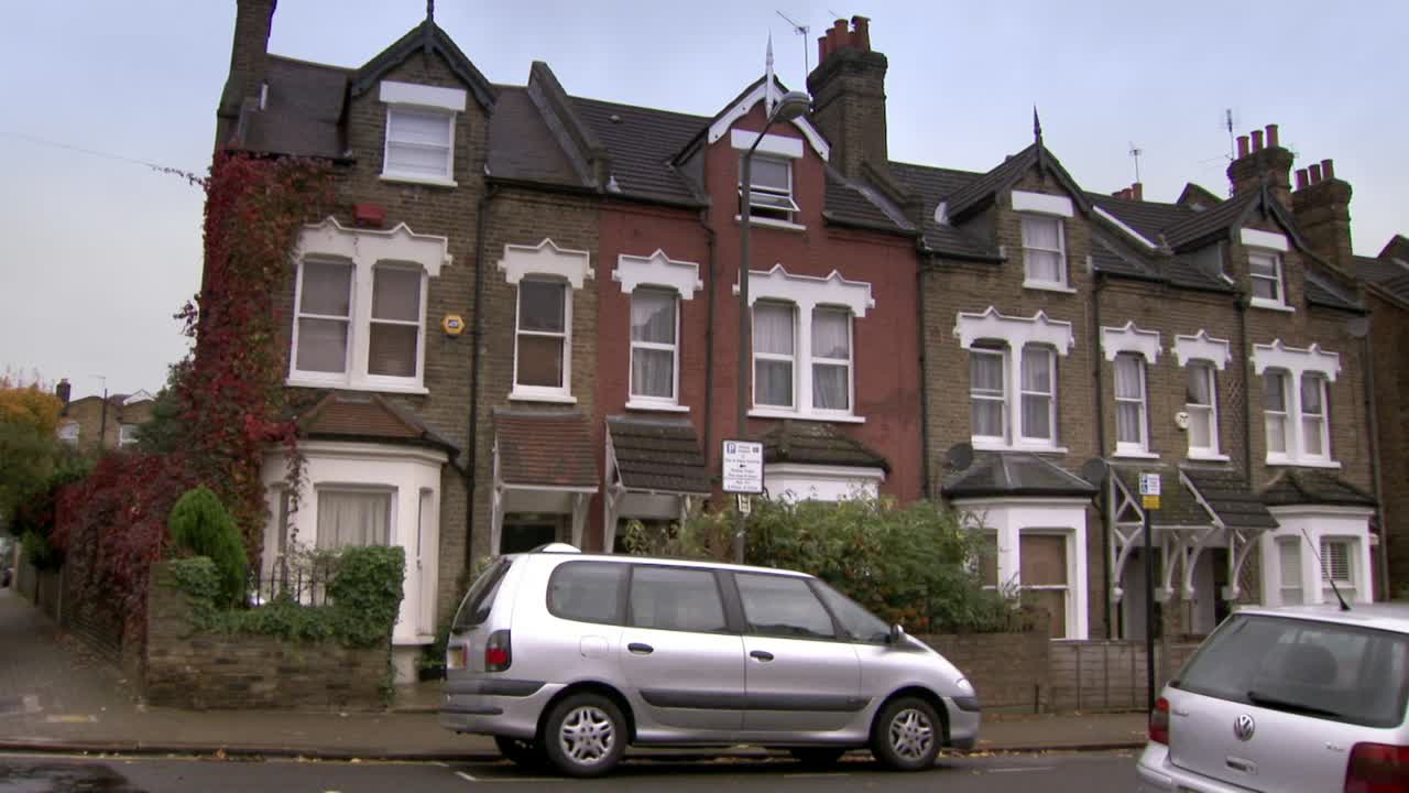 Outnumbered (2007) - S05E06 - The Musical