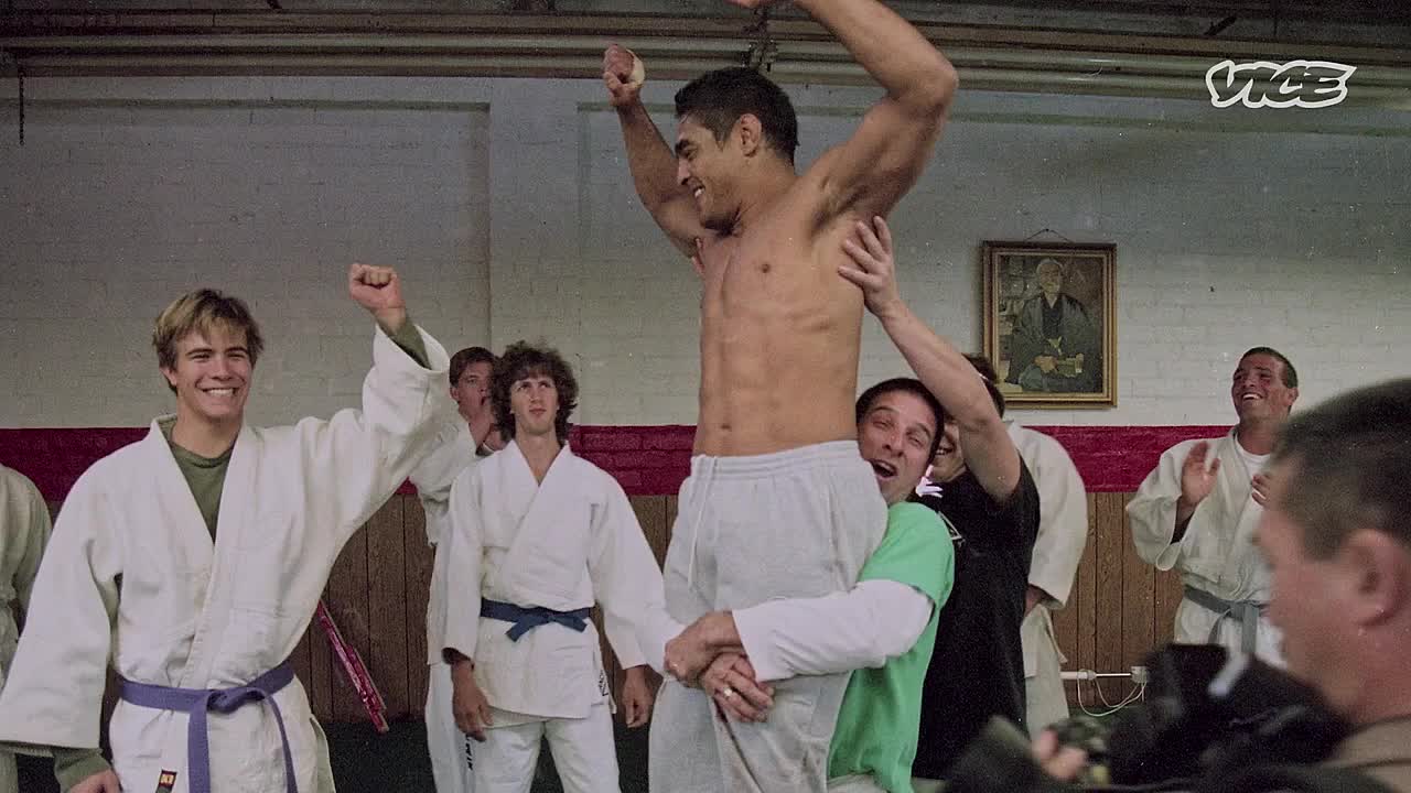 ⁣Dark Side of the Cage S01E06