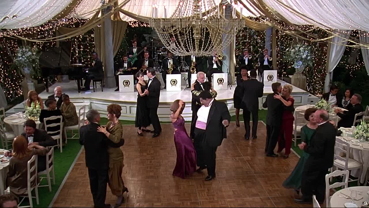 ⁣The Nutty Professor 1996 1080p BrRip x264 YIFY