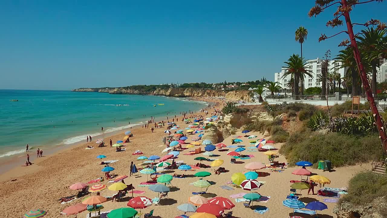 ⁣Portugal with Michael Portillo S01E03 -The Algarve
