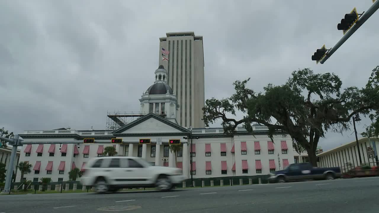 Death by Fame S03E07 -G or Gent