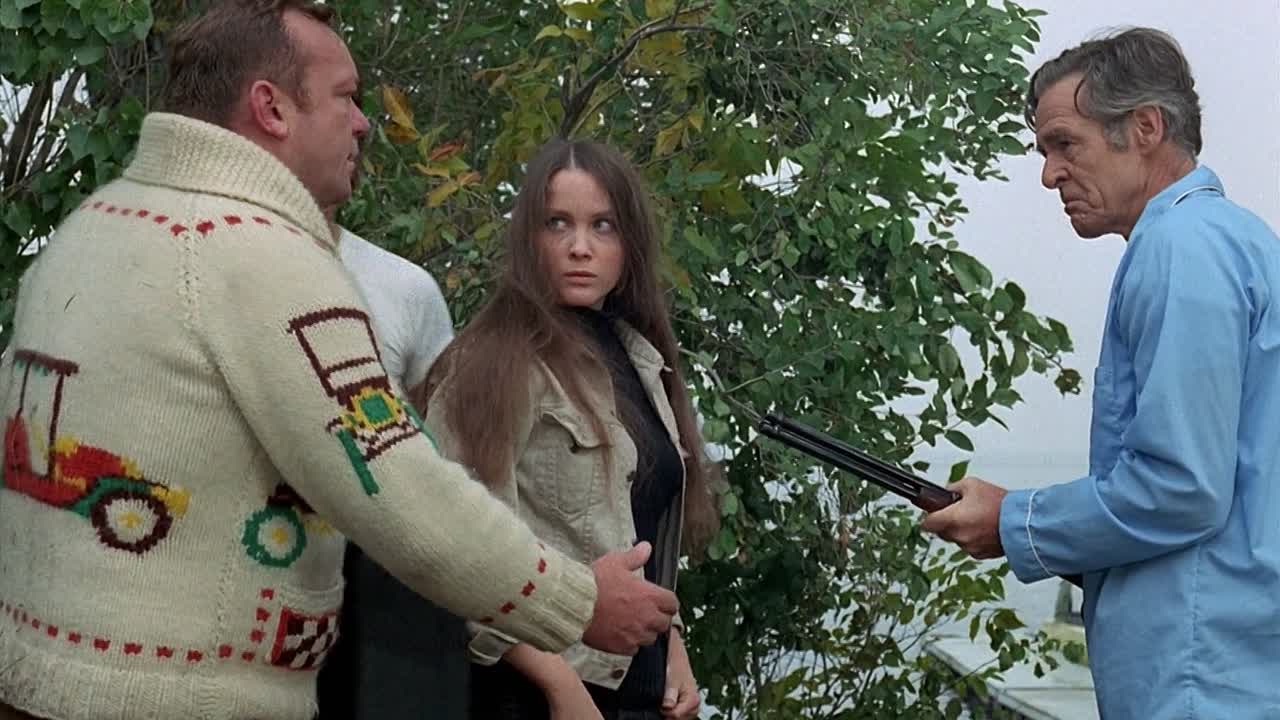 La Course du Lièvre à Travers les Champs 1972 FRENCH 1080p BluRay x264 AAC-