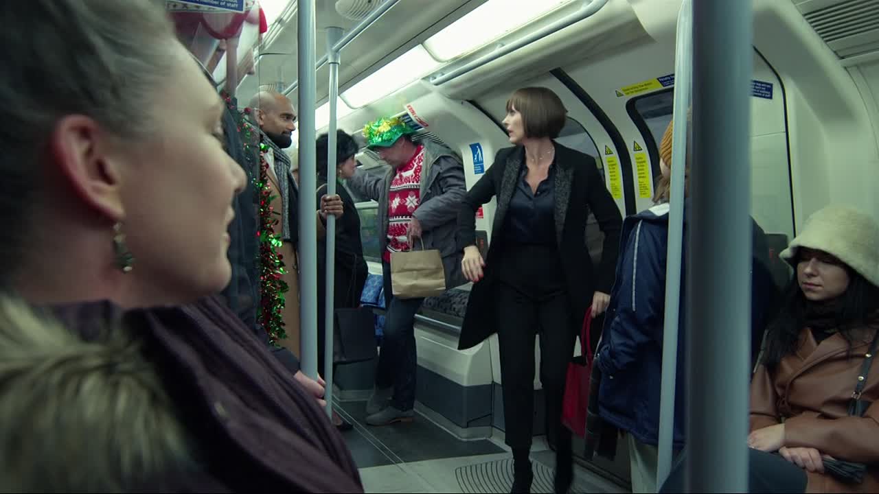 Christmas Carole 2022 1080p WEBRip x264 AAC5 1-